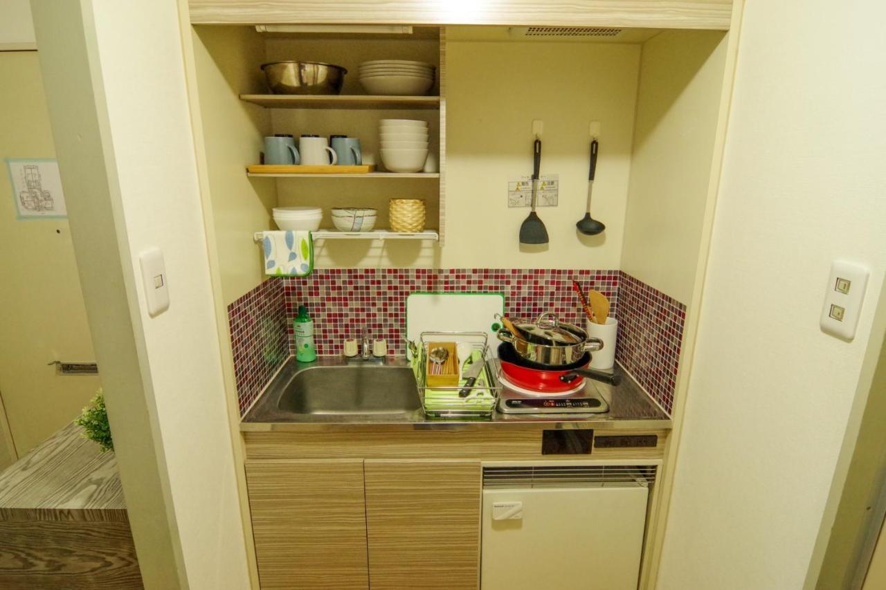 Nippombashi Art Hotel 602 Osaka Bagian luar foto
