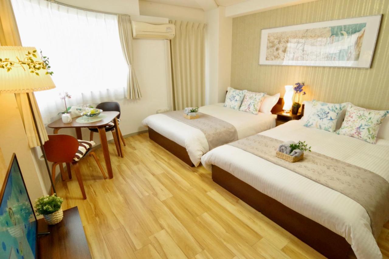 Nippombashi Art Hotel 602 Osaka Bagian luar foto