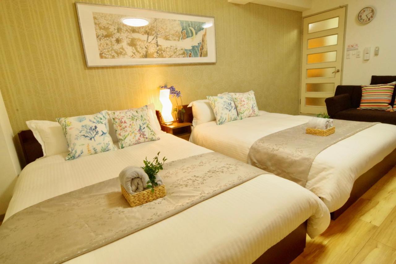 Nippombashi Art Hotel 602 Osaka Bagian luar foto